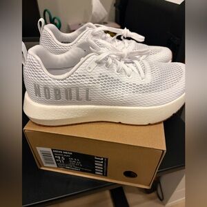 Nobull Drive Mesh size us men 9.5.  Women 11. NWT